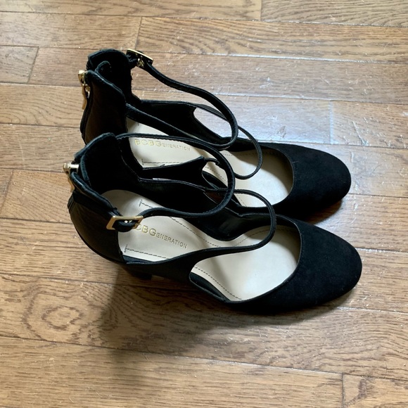 BCBG Leissa Black Block Heels Pumps Size Black - 9M - Picture 15 of 16